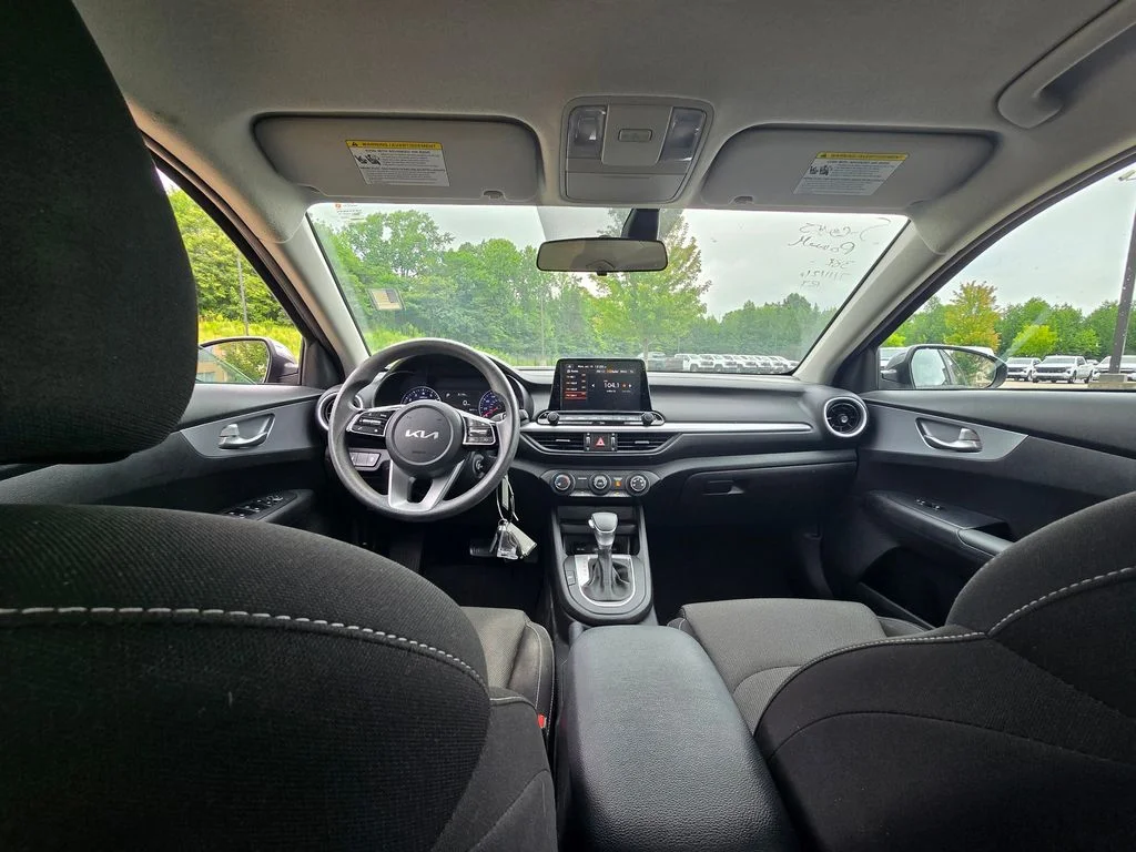 Used 2023 Gray Kia LXS image 16