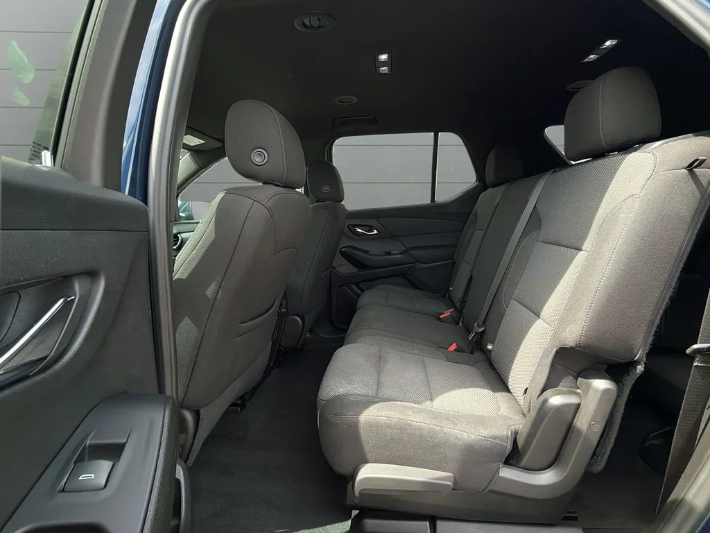 2023 Chevrolet Traverse 1LT - Photo 16