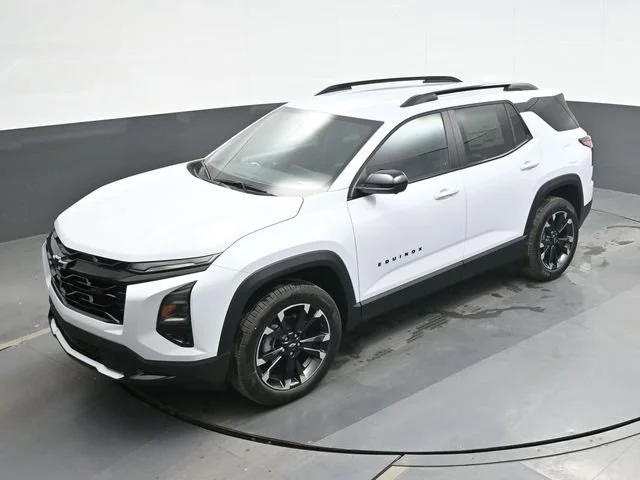 New 2026 Polar White Tricoat Chevrolet RS image 13