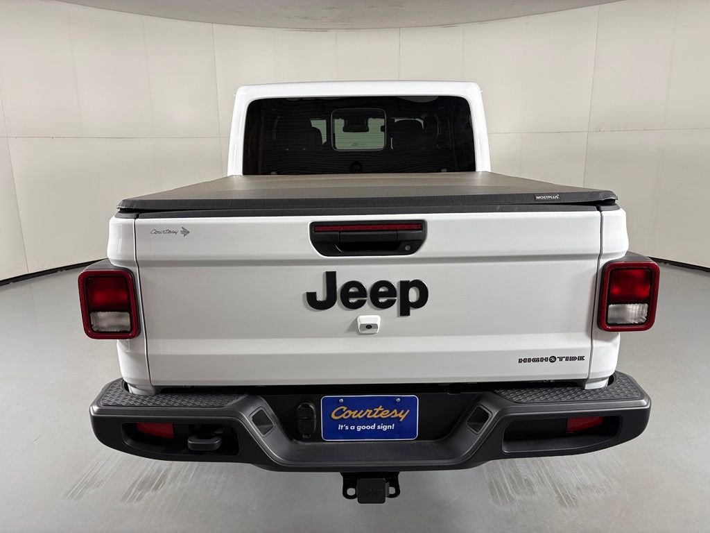Used 2025 White Jeep High Tide image 7