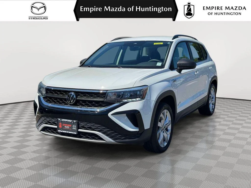 2023 Volkswagen Taos 1.5T S 4Motion's photo