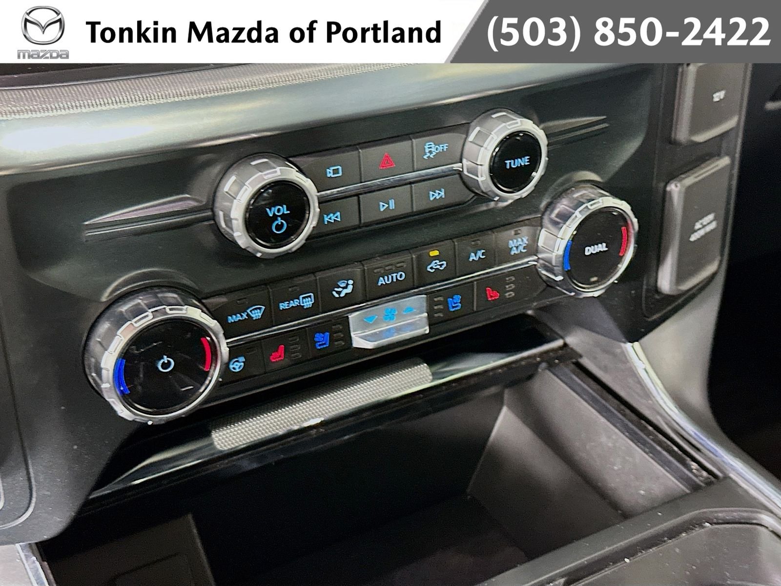Used 2025 Oxford White Ford Lariat image 16