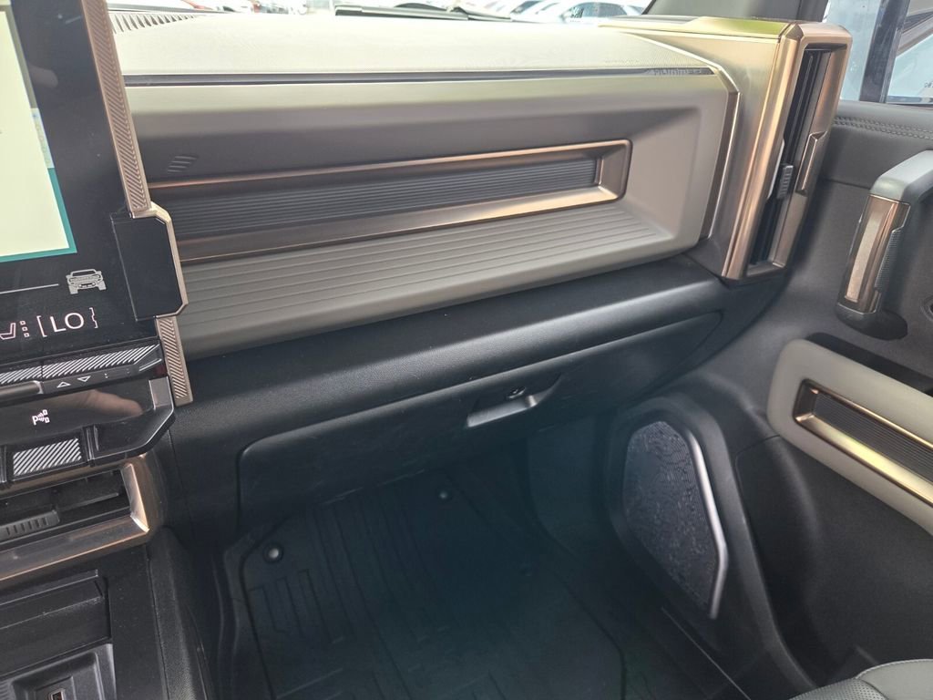 Used 2024 Tide Metallic (Ice Blue) GMC 2X image 27