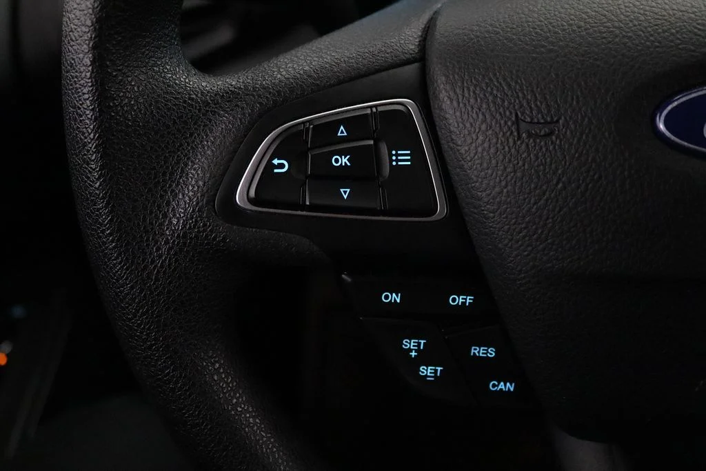 Used 2021 Black Ford SE image 15