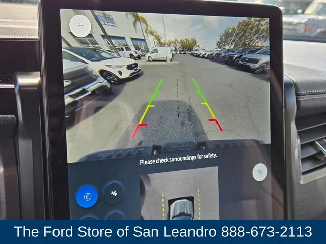 2025 Ford F-150 Lightning Flash - Photo 15