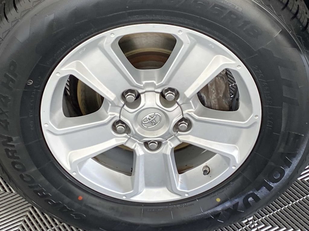 Used 2017 Black Toyota SR5 image 25
