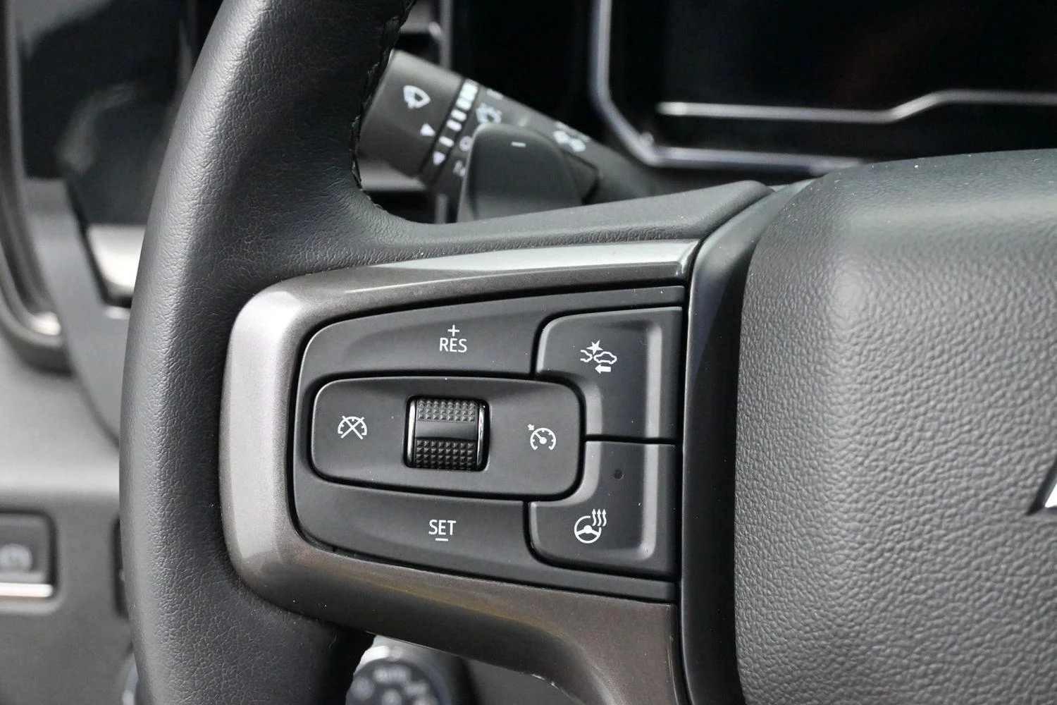 Used 2023 Summit White Chevrolet ZR2 image 17