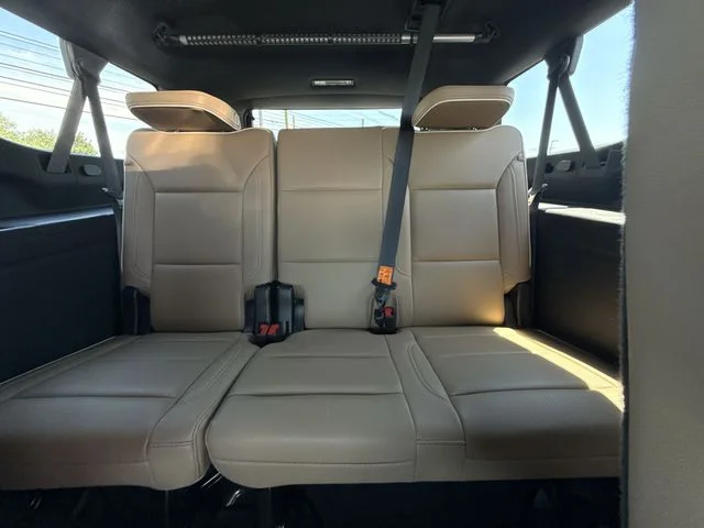 Used 2022 White Chevrolet Premier image 22