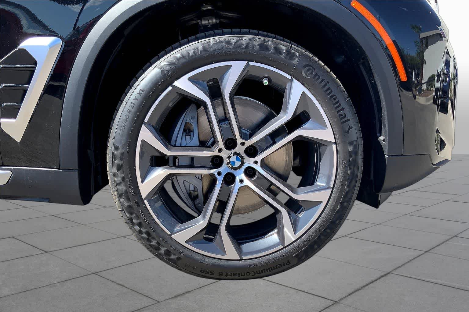 2026 BMW X5 50e - Photo 11