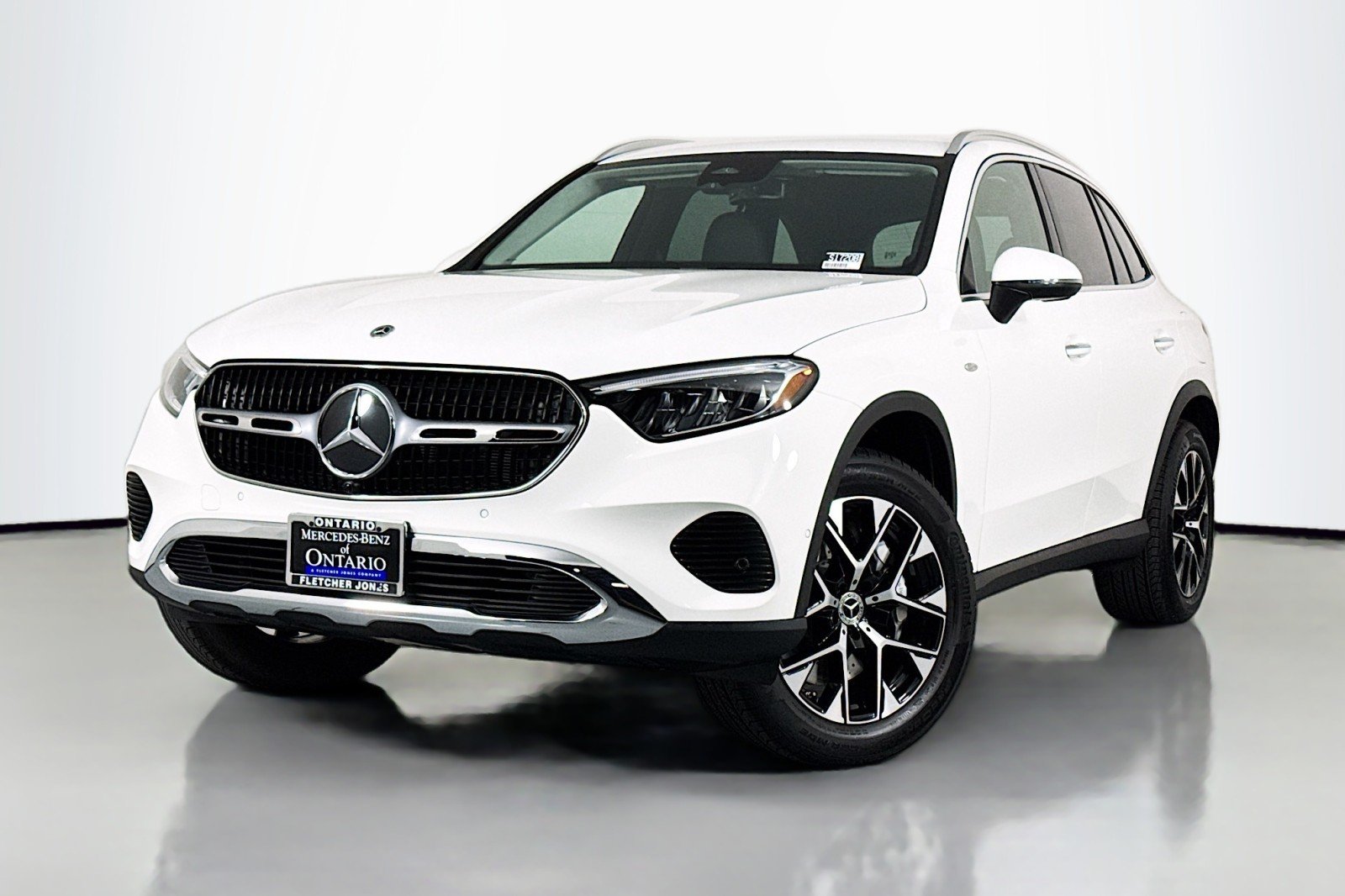 2025 Mercedes-Benz GLC