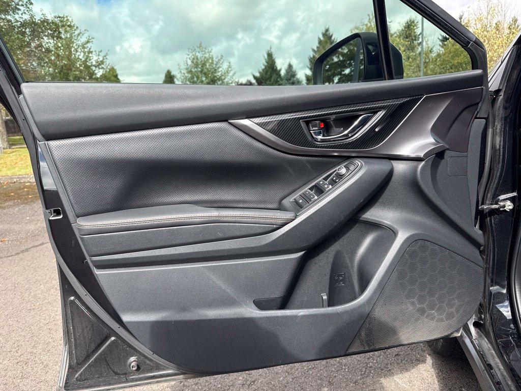 Used 2019 Crystal Black Silica Subaru 2.0i Limited image 18