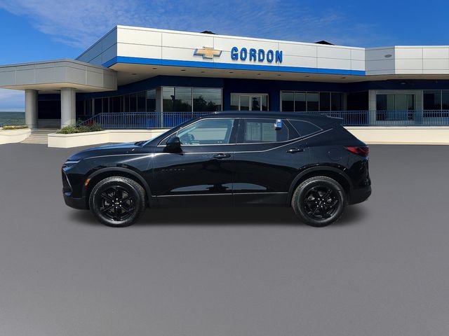 Used 2024 Black Chevrolet 2LT image 2