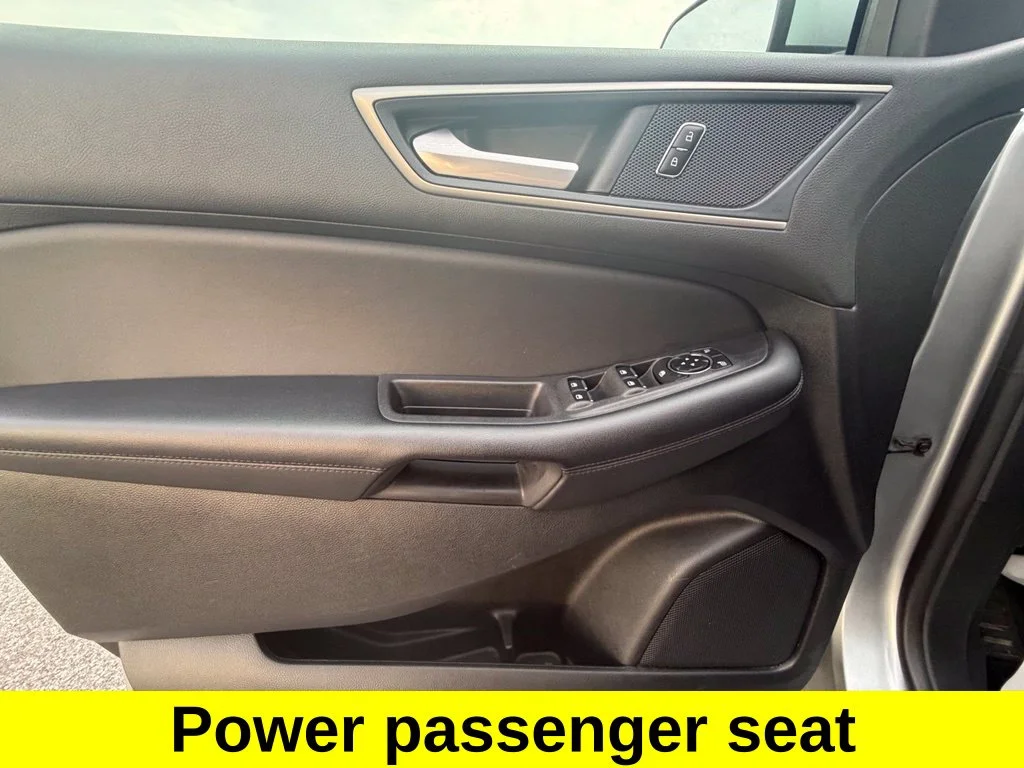 Used 2024 Silver Ford SEL image 14