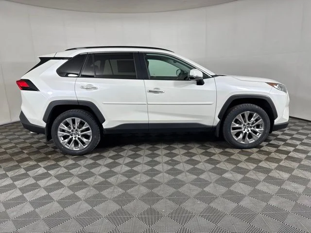 Certified Used 2020 Blizzard Pearl Toyota Limited image 2
