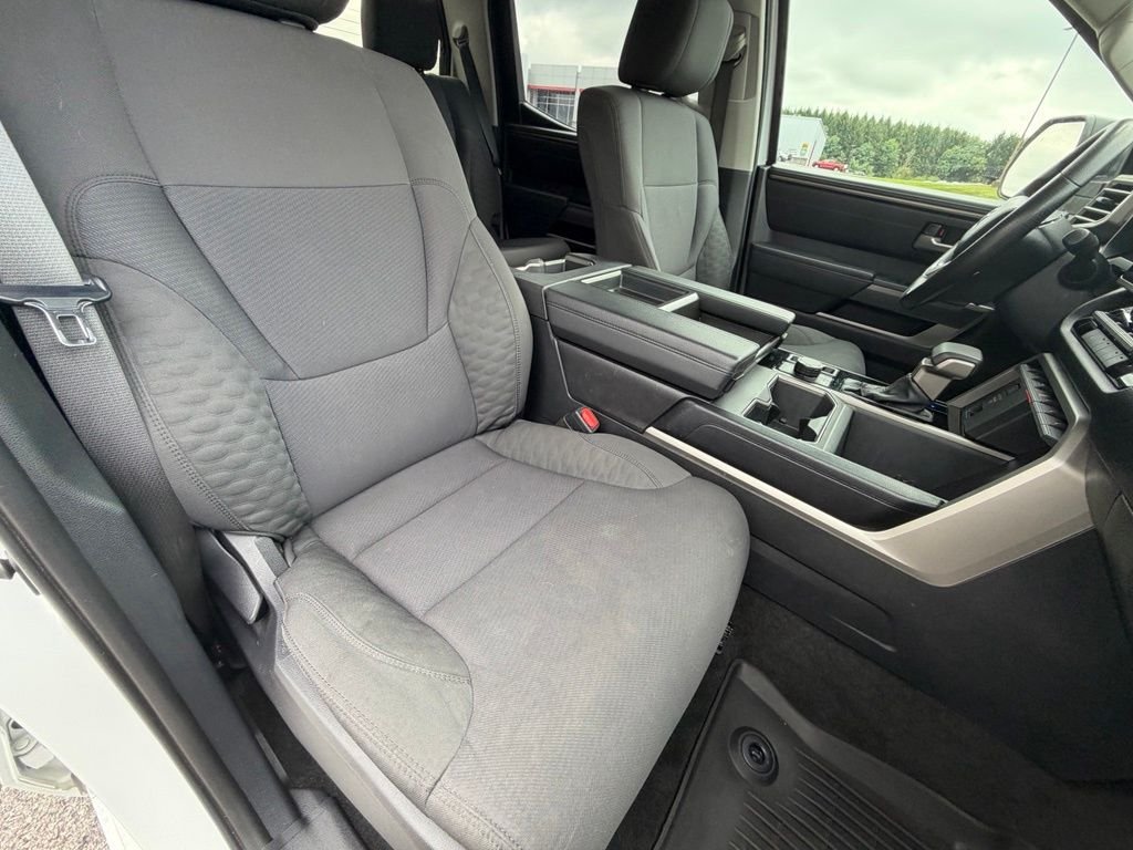 Used 2023 Ice Toyota SR5 image 40