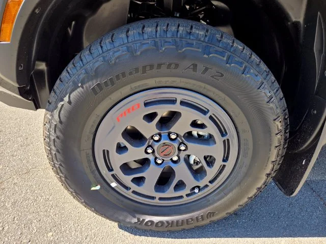 New 2027 Super Black Nissan Crew Cab PRO-4X® image 18