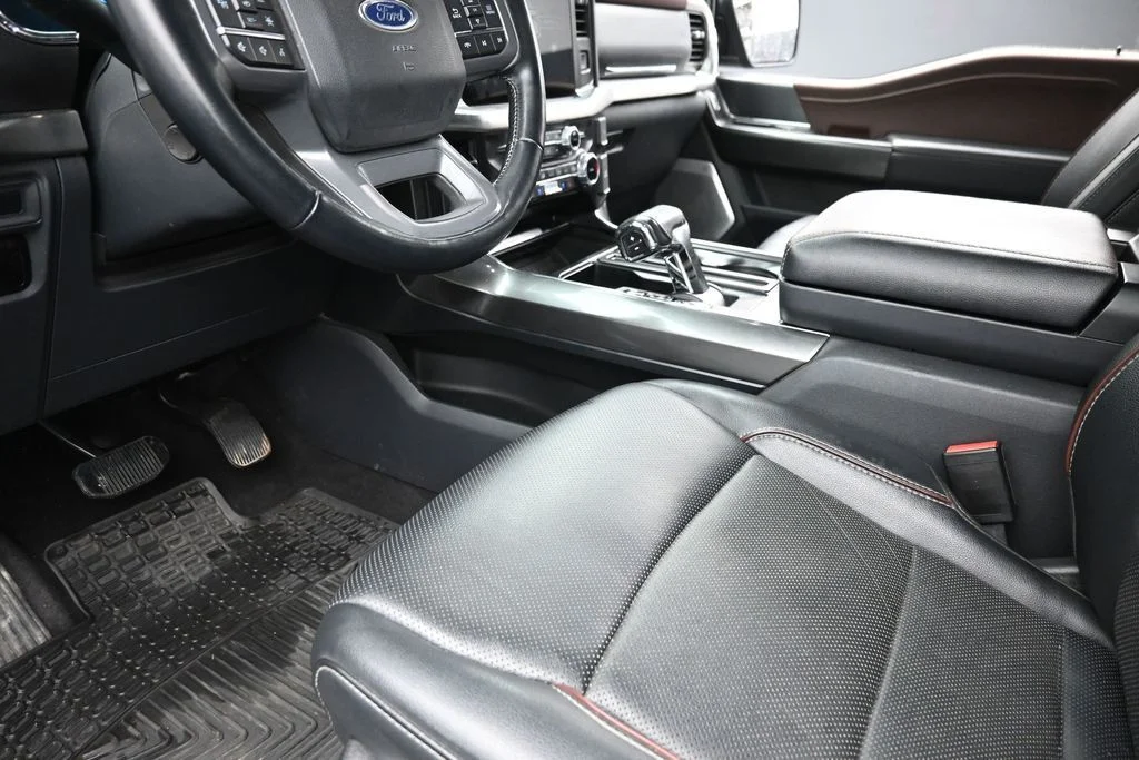 Used 2023 Gray Ford Lariat image 17