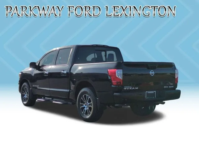 Used 2021 Black Nissan SV image 7