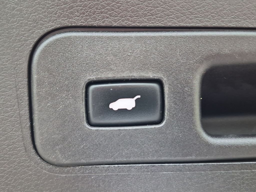 Used 2020 Black Acura Advance image 30