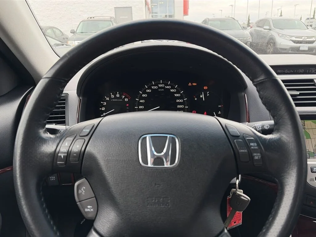Used 2006 Alabaster Silver Metallic Honda Sedan EX V6 at Dilawri Certified   Local BC   Regu image 22