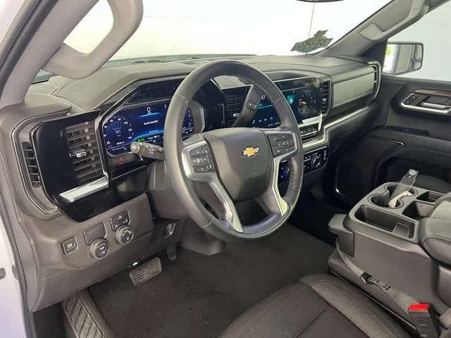 Used 2024 White Chevrolet LT image 14