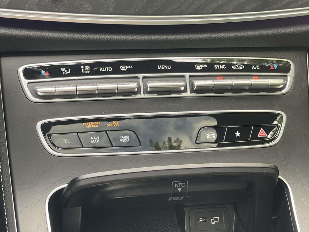 Used 2023 Polar White Mercedes-Benz E 350 image 29