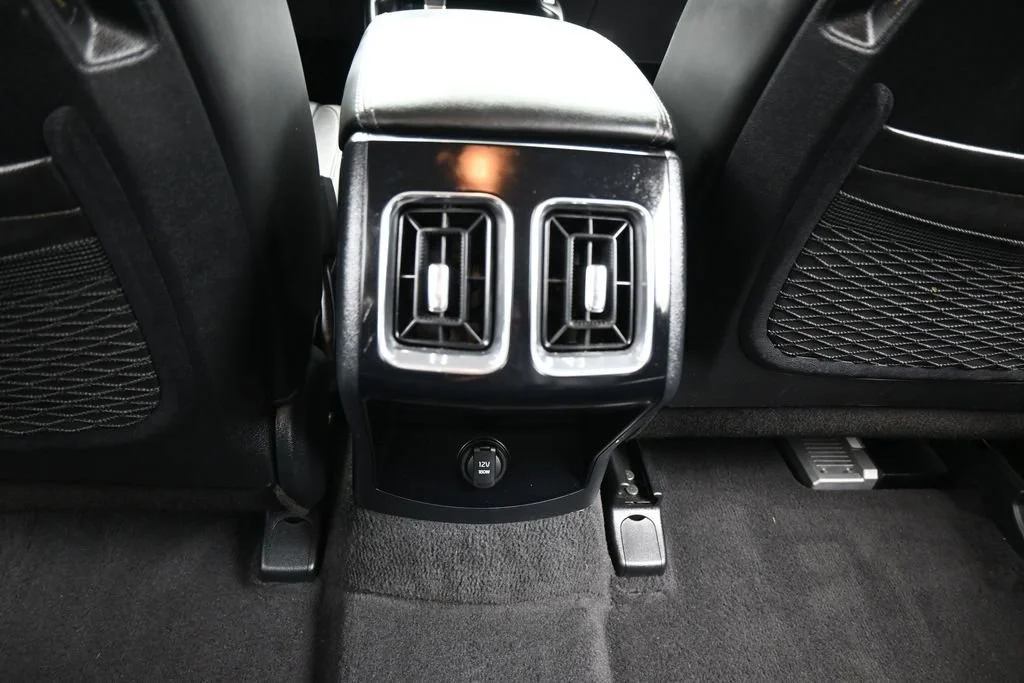 Used 2025 Silver Kia S image 38