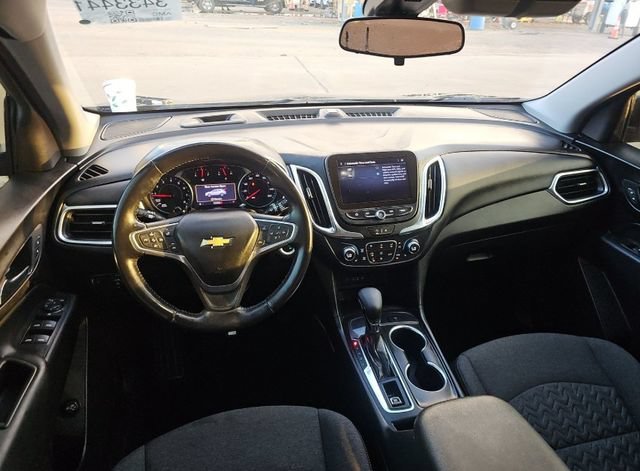 Used 2022 Mosaic Black Metallic Chevrolet LT image 3