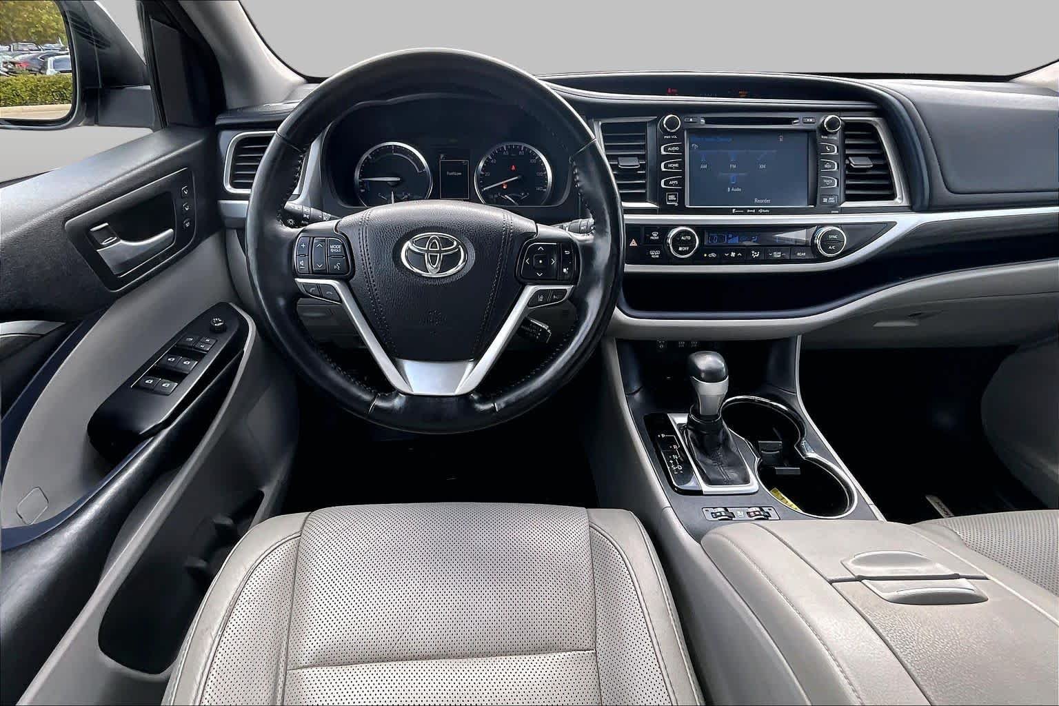 Used 2017 Celestial Silver Metallic Toyota Hybrid Limited Platinum image 5