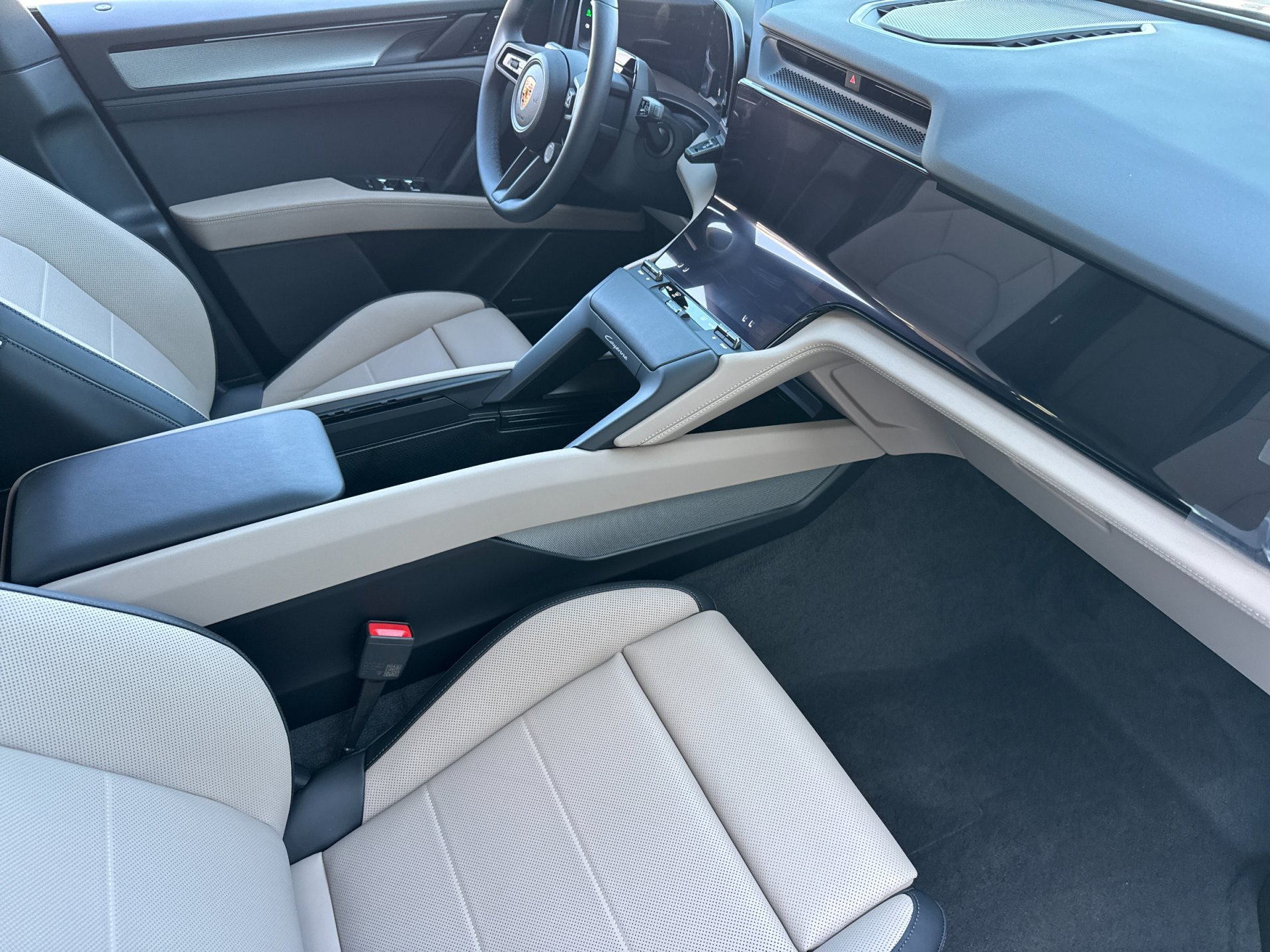 New 2026 Algarve Blue Metallic Porsche S Electric image 24