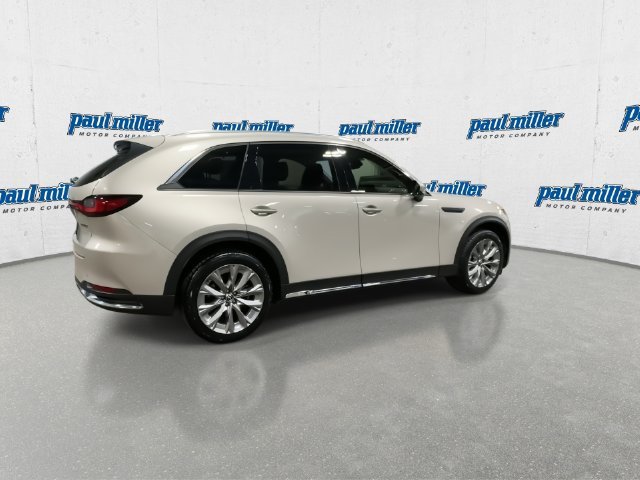 Certified Used 2024 Silver Mazda 3.3 Turbo Premium image 11