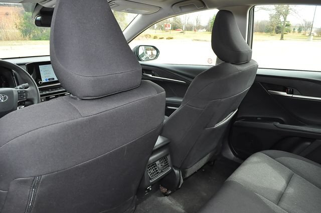 Used 2025  Toyota LE image 13