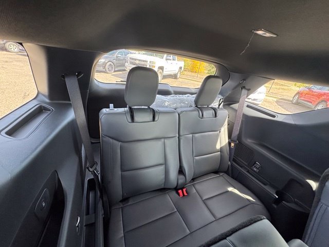 New 2027 Avalanche Gray Ford Active image 23