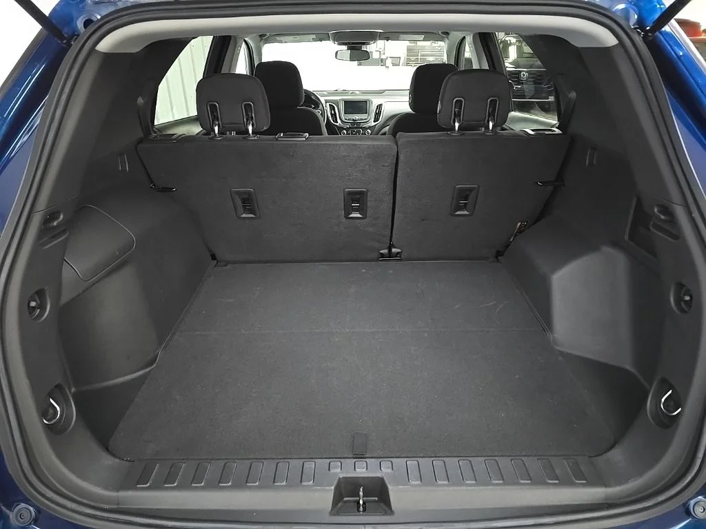Used 2020 Blue Chevrolet LT image 13