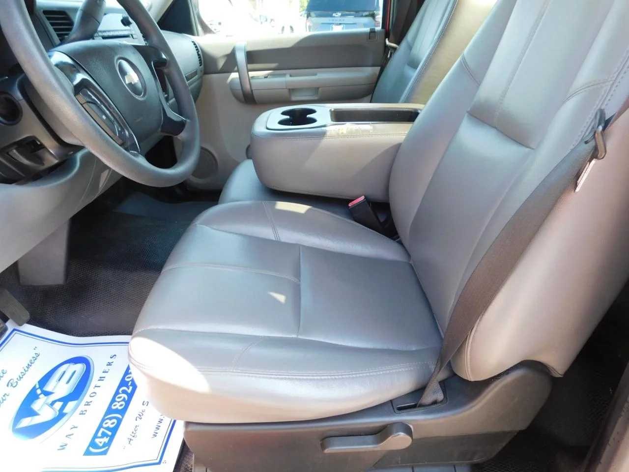 Used 2008 Red Chevrolet 2WD Reg Cab 119.0 in Work Truck image 18
