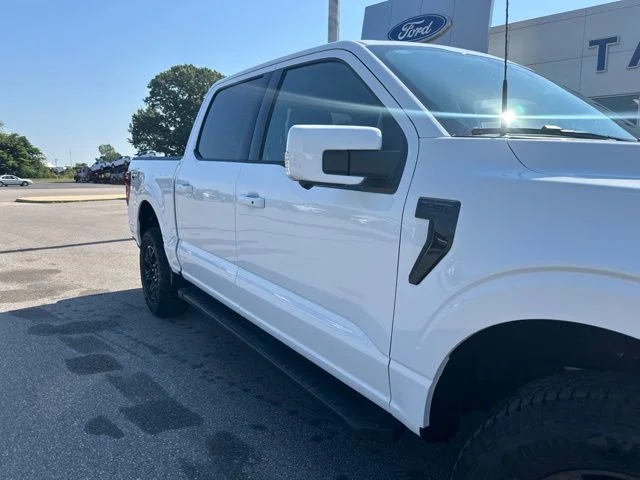 New 2026 Oxford White Ford Lariat® image 7