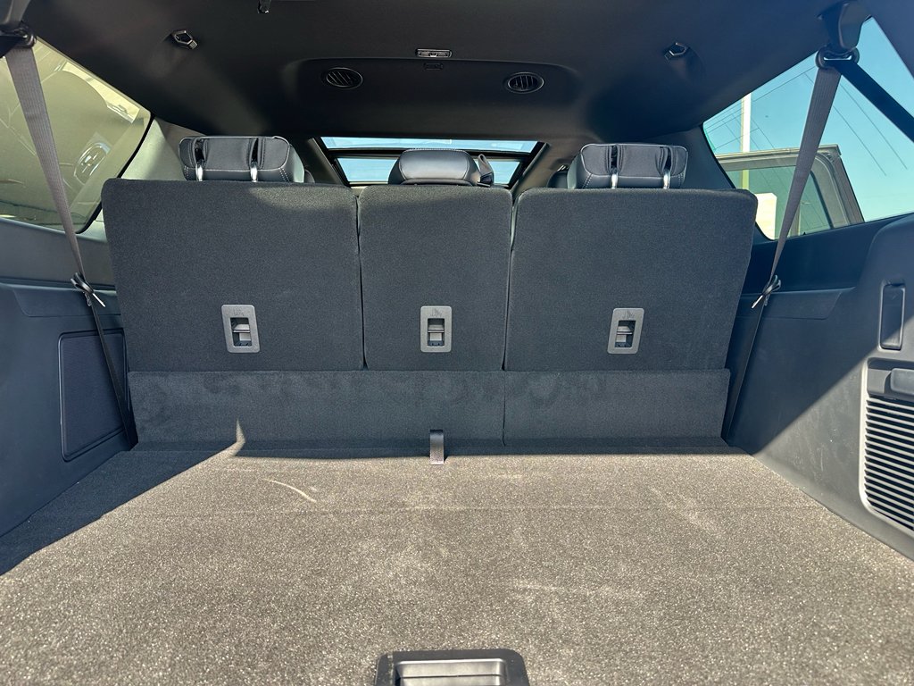 New 2026 Dark Matter Gray Metallic Ford MAX Platinum® image 36