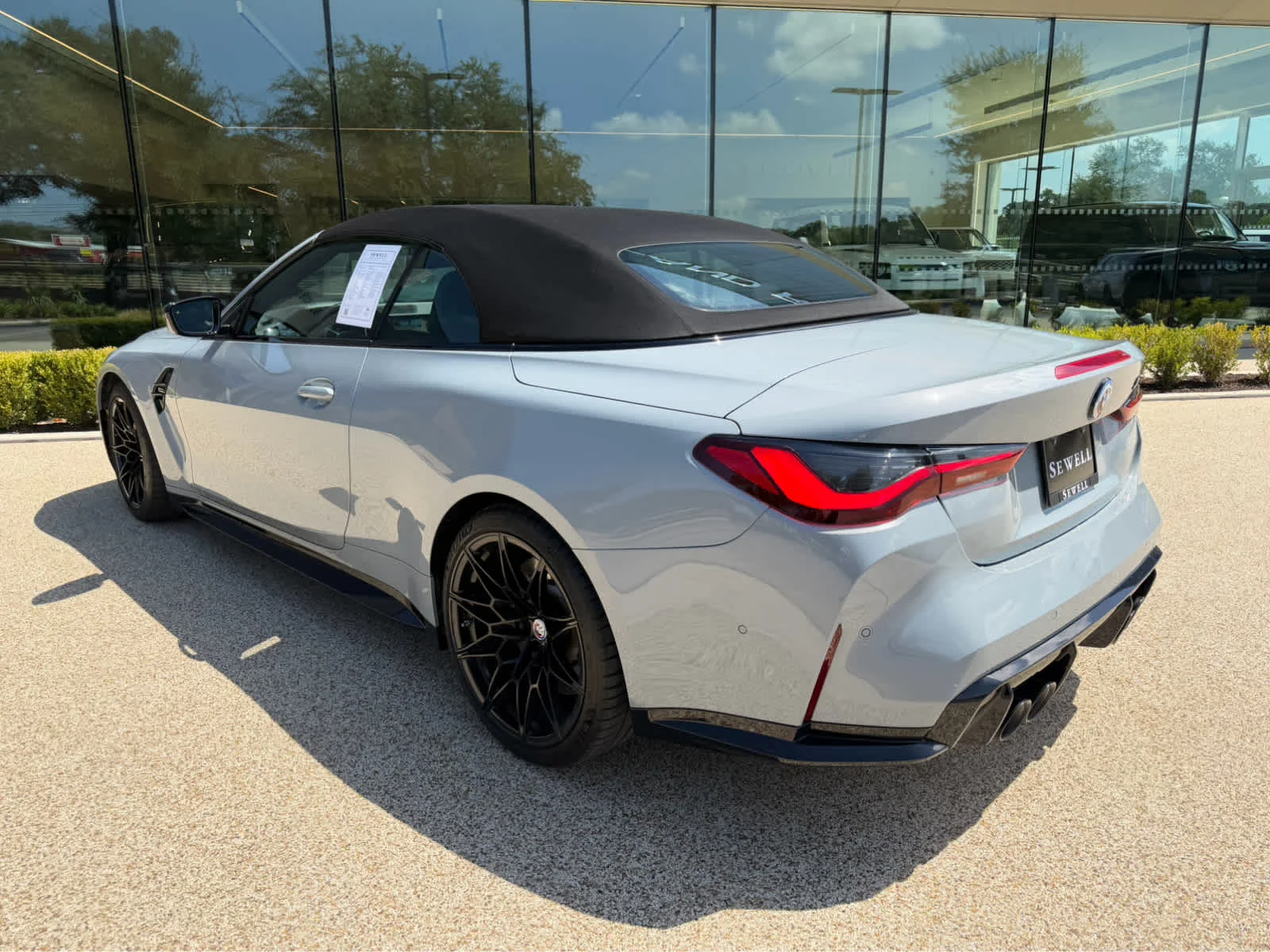 Used 2022 Brooklyn Grey Metallic BMW Competition xDrive image 8