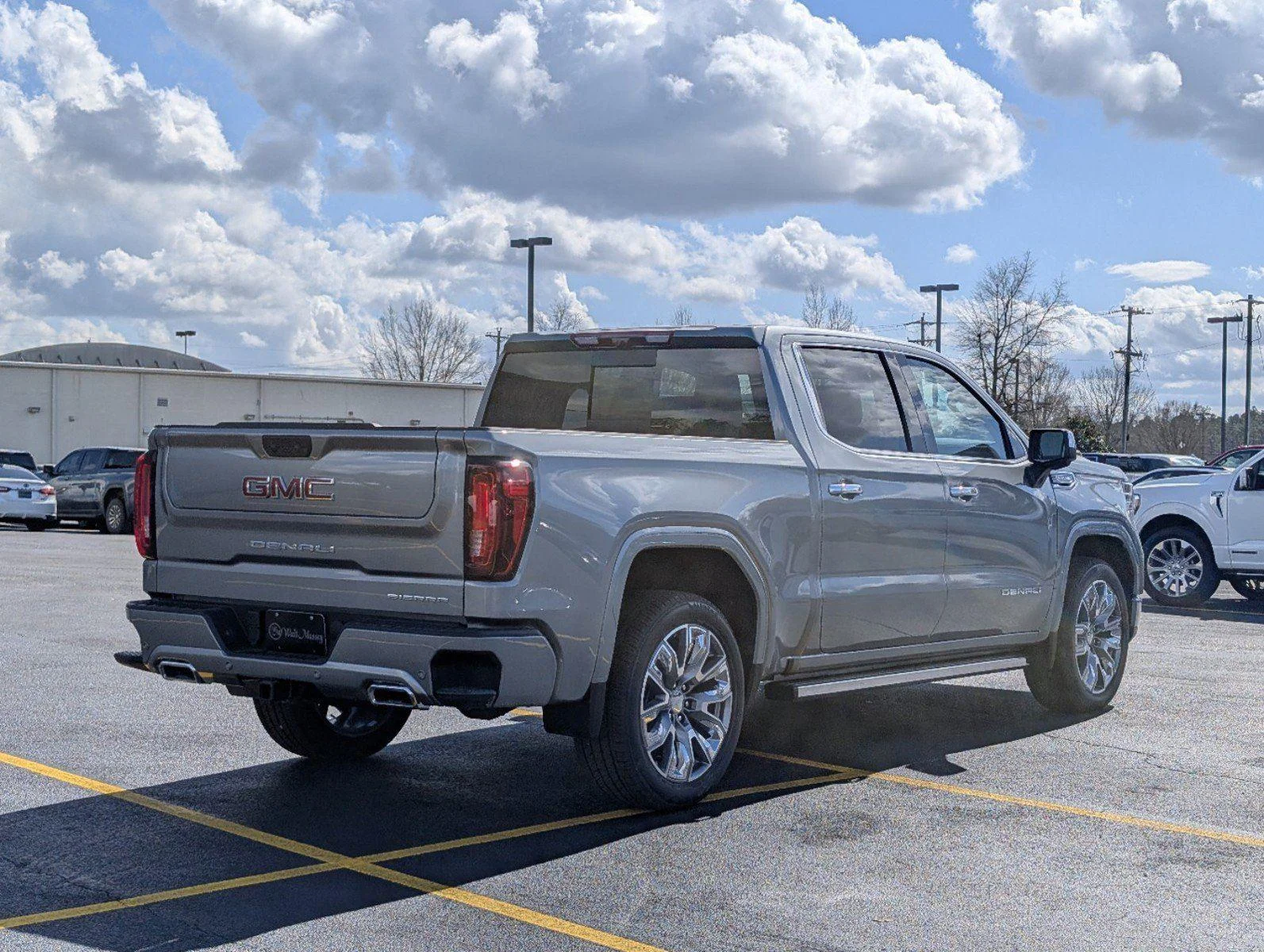 2026 GMC Sierra 1500 Denali - Photo 3