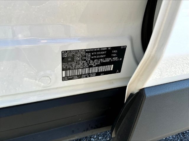 Used 2024 White Toyota LE image 21
