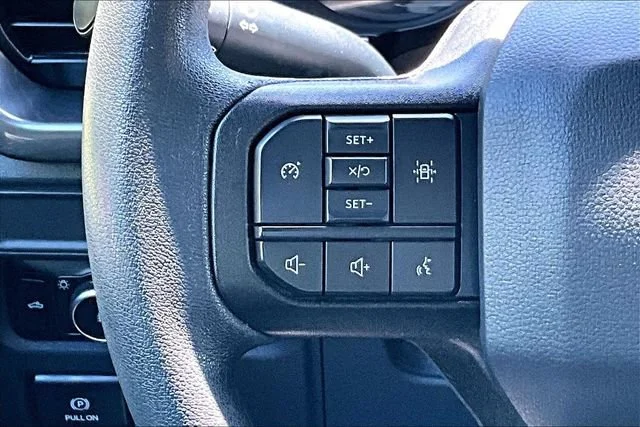 Used 2023  Ford XL image 20