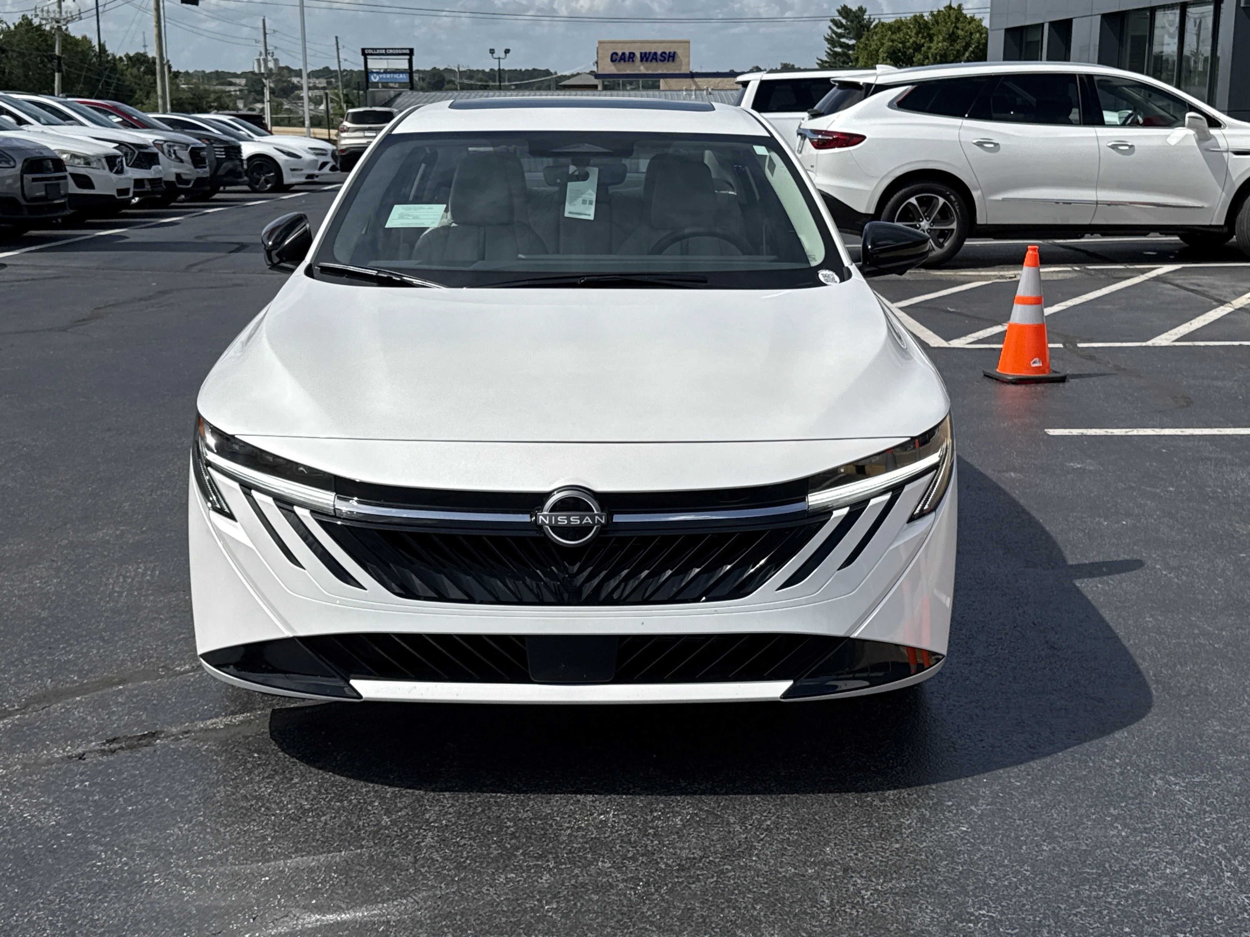 New 2026 Aspen White Tricoat Nissan SL image 10