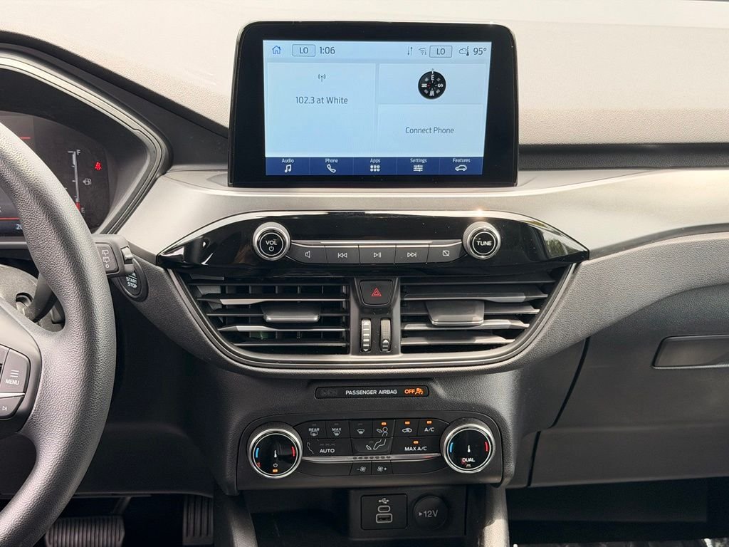 Used 2025 Gray Ford Active image 18