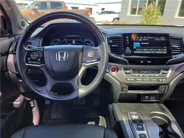 Used 2021 Crystal Black Pearl Honda EX-L (A9) Front-wheel Drive image 6