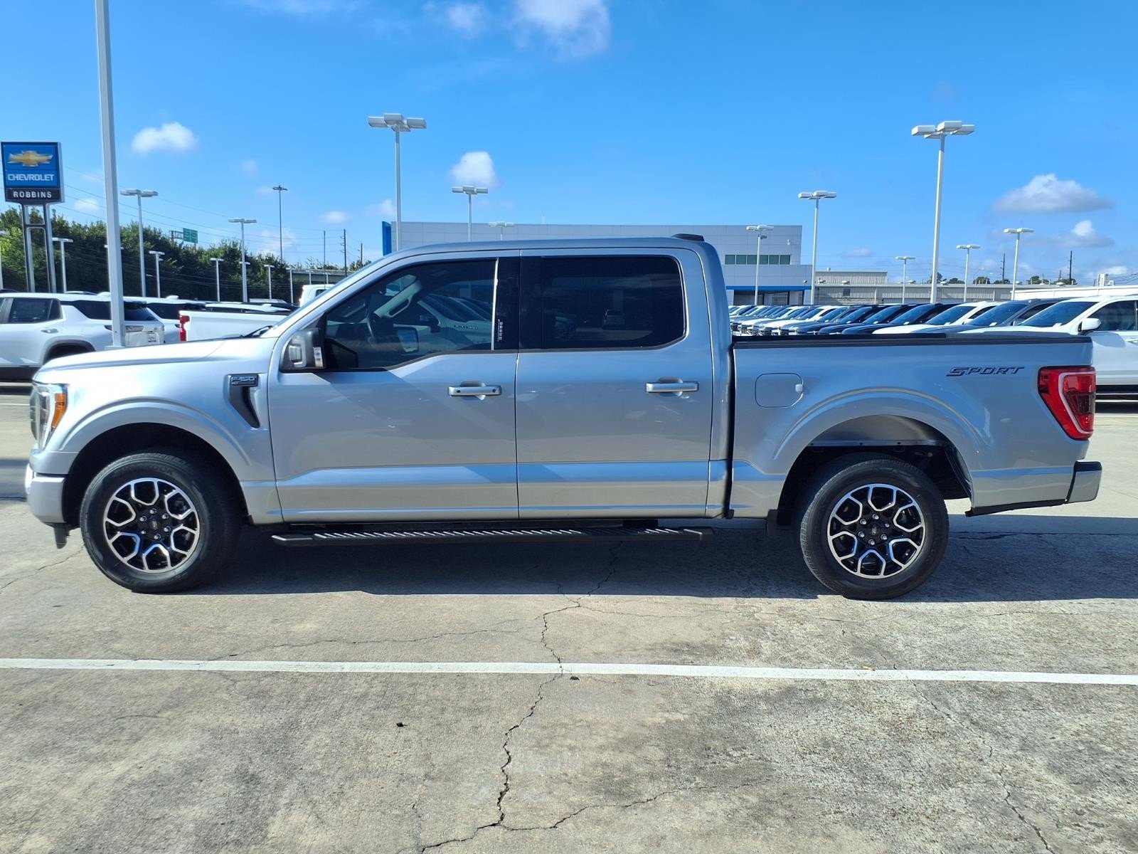 2023 Ford F-150 XLT - Photo 8