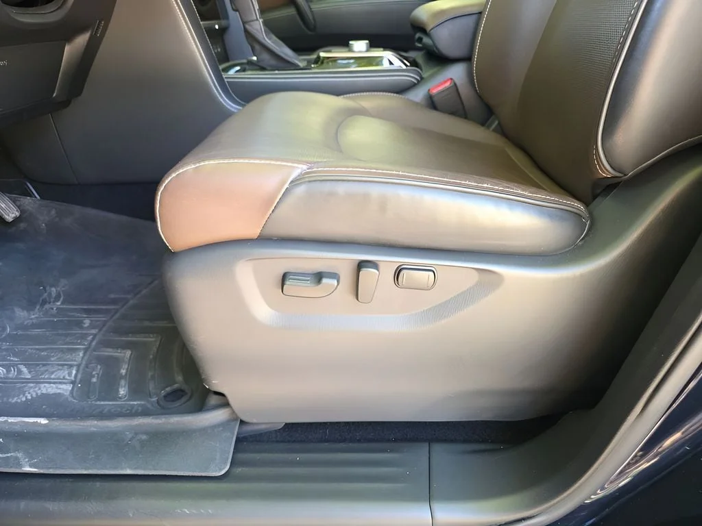 Used 2022 Hermosa Blue INFINITI PREMIUM SELECT image 18