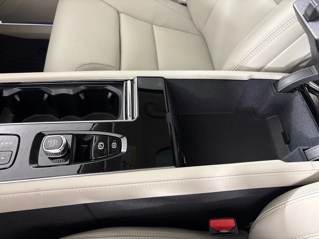 New 2026 Crystal White Volvo Ultra image 45