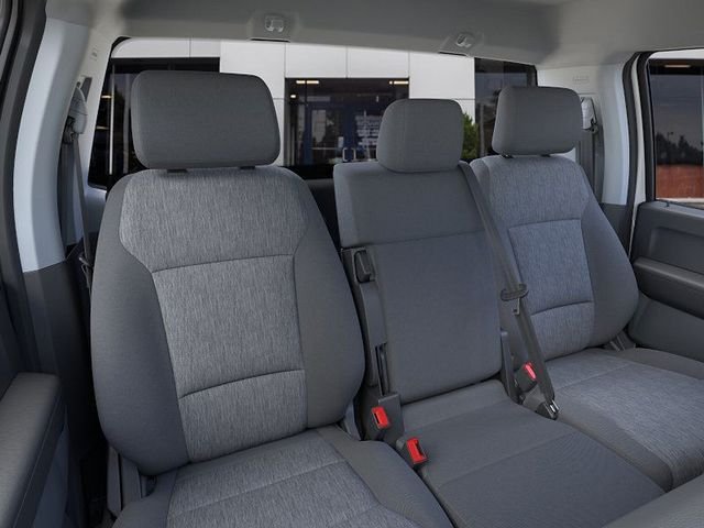 New 2026 Oxford White Ford F-250 XL image 10