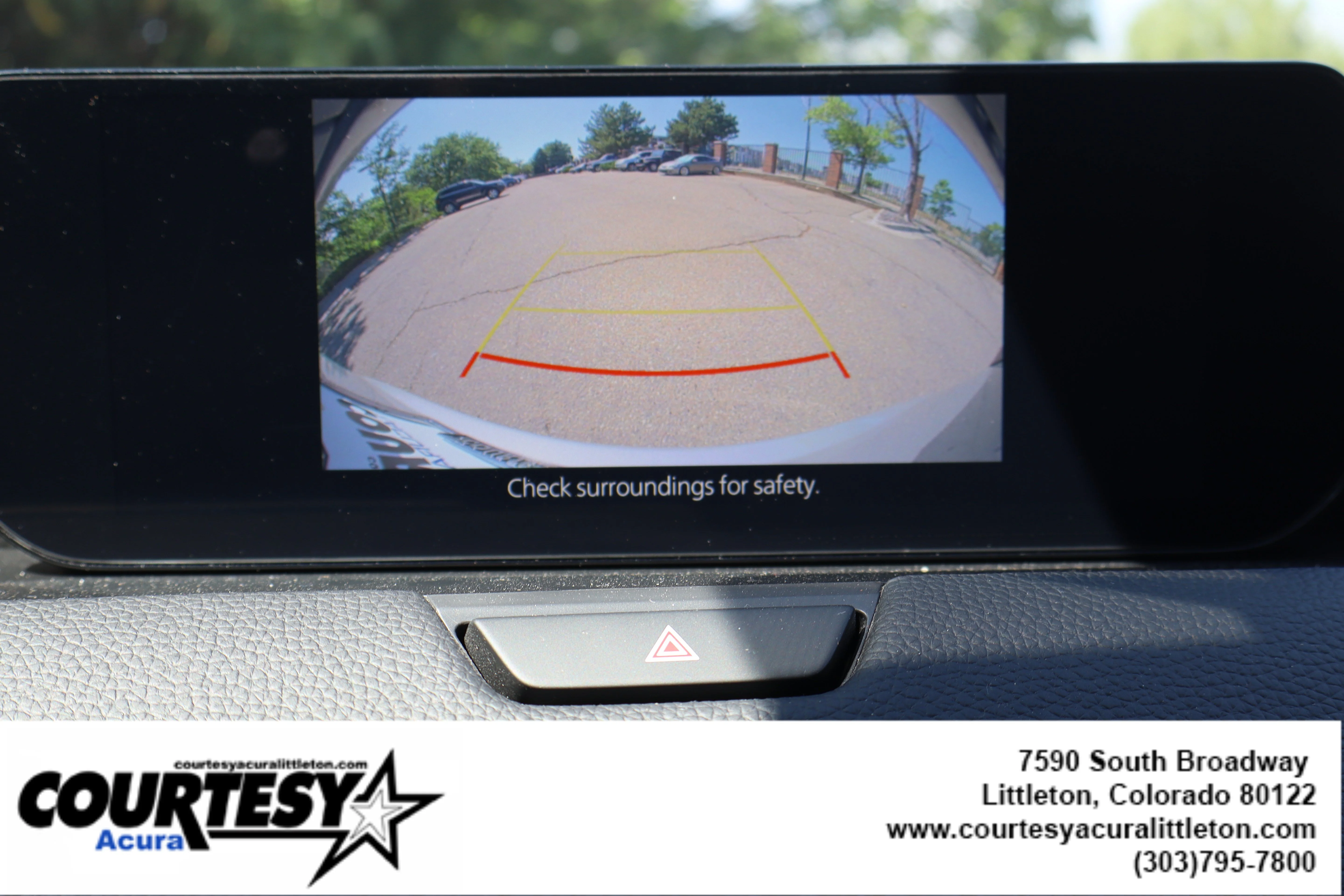 Used 2024 Platinum Quartz Mazda Preferred image 17