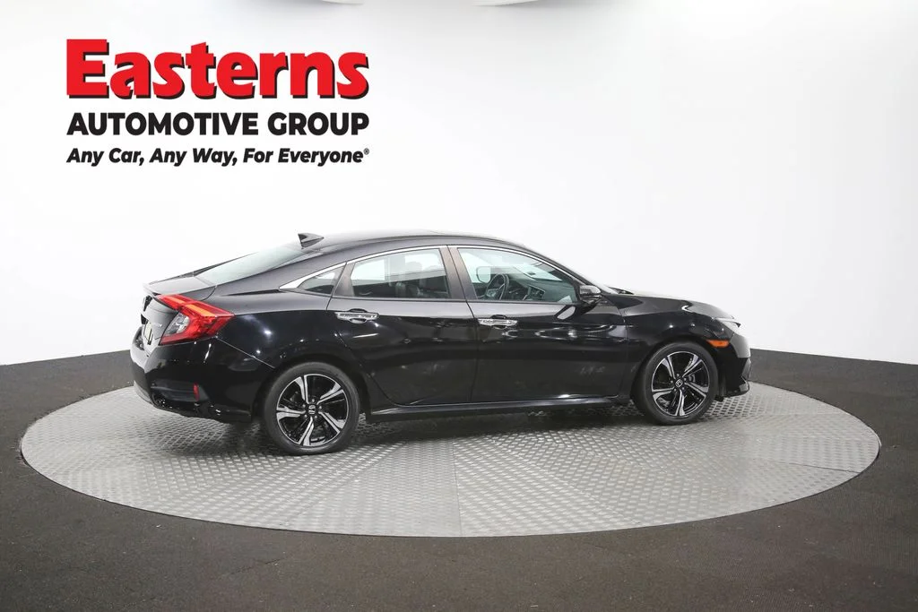 Used 2017 Black Honda Touring image 38